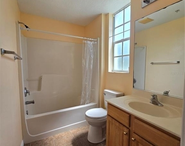 2607 River Preserve Court - Photo Thumbnail 11