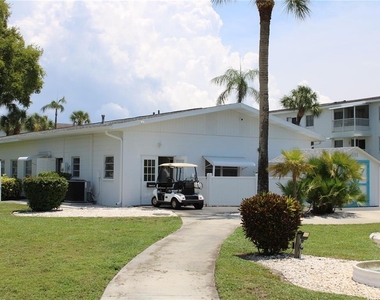 2423 60th Avenue W - Photo Thumbnail 21
