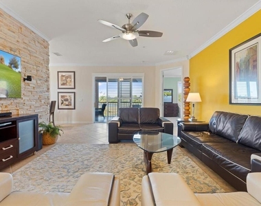 416 Winding Brook Lane - Photo Thumbnail 8