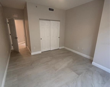 6536 Moorings Point Circle - Photo Thumbnail 10