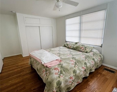 6916 Marlin Lane - Photo Thumbnail 4