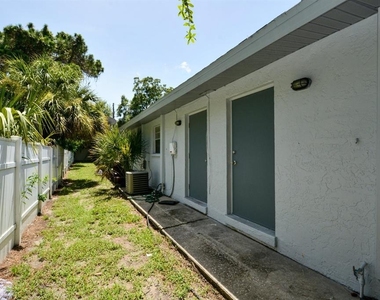 2519 9th Avenue W - Photo Thumbnail 10