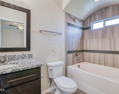 2148 William Caples Street - Photo Thumbnail 14