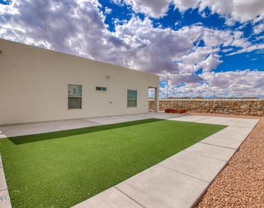 2148 William Caples Street - Photo Thumbnail 16