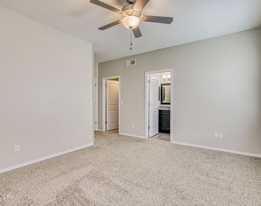 2148 William Caples Street - Photo Thumbnail 12