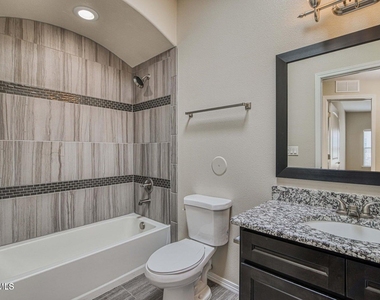 2148 William Caples Street - Photo Thumbnail 8