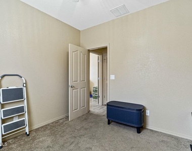 13142 Saker Drive - Photo Thumbnail 18