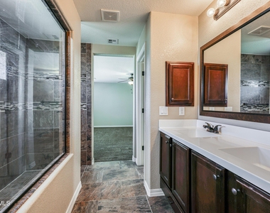 5525 Valley Cedar Drive - Photo Thumbnail 41