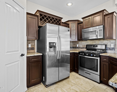 12148 Cherry Wood Lane - Photo Thumbnail 13