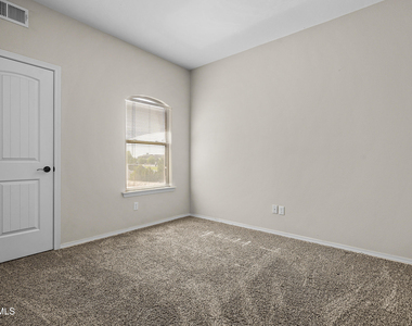 12148 Cherry Wood Lane - Photo Thumbnail 17