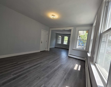 106-108 Butler Street - Photo Thumbnail 2