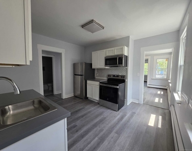106-108 Butler Street - Photo Thumbnail 4