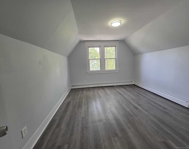 106-108 Butler Street - Photo Thumbnail 14