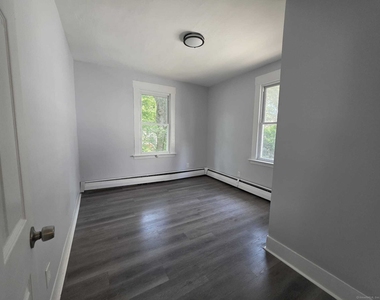 106-108 Butler Street - Photo Thumbnail 7