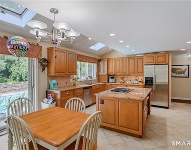 144 Munn Road - Photo Thumbnail 3