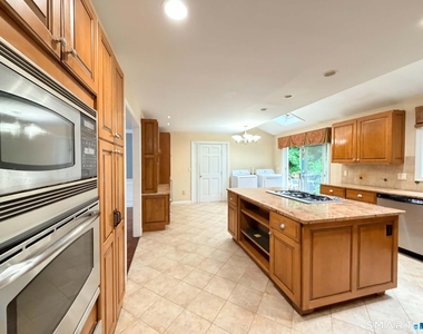 144 Munn Road - Photo Thumbnail 3