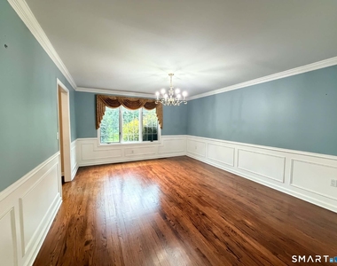 144 Munn Road - Photo Thumbnail 9