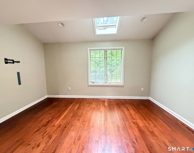 144 Munn Road - Photo Thumbnail 12