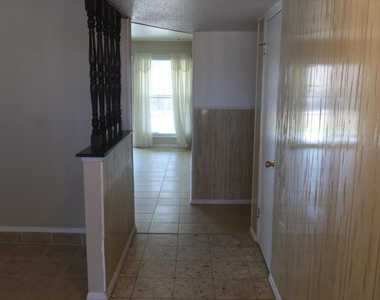 10345 Biscaine Street - Photo Thumbnail 1