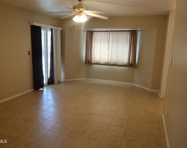 10345 Biscaine Street - Photo Thumbnail 15