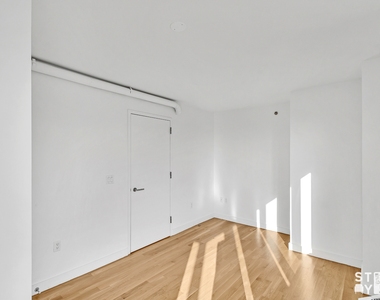 Greene Avenue & Classon Avenue  - Photo Thumbnail 7