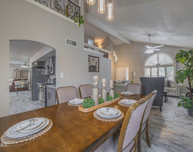 512 Northwyck Way - Photo Thumbnail 6