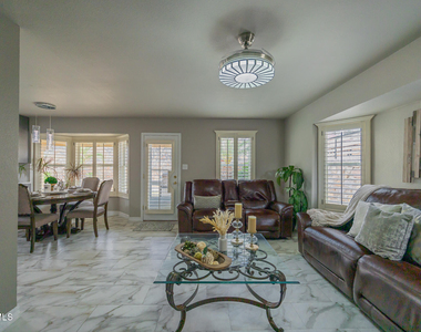 512 Northwyck Way - Photo Thumbnail 14