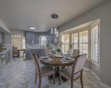 512 Northwyck Way - Photo Thumbnail 11