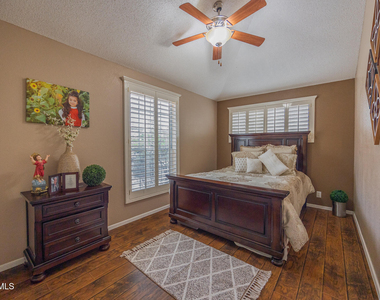 512 Northwyck Way - Photo Thumbnail 28