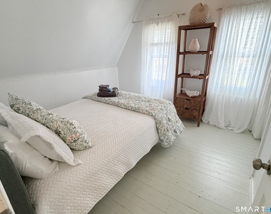19 Willow Street - Photo Thumbnail 9