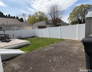 19 Willow Street - Photo Thumbnail 17