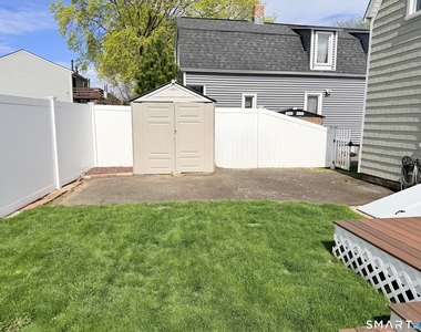 19 Willow Street - Photo Thumbnail 16