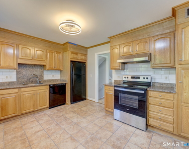38 Portage Road - Photo Thumbnail 8
