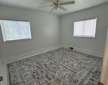 634 Maple Ln - Photo Thumbnail 8