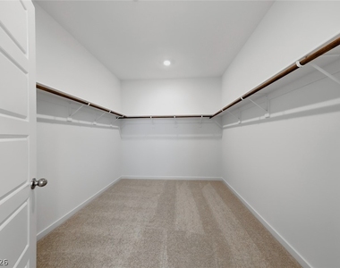 200 Preston Terrace Avenue - Photo Thumbnail 9