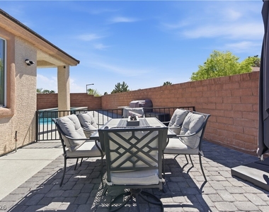 11063 Pegasus Drive - Photo Thumbnail 32
