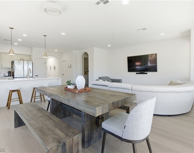 11063 Pegasus Drive - Photo Thumbnail 19