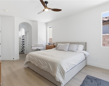 11063 Pegasus Drive - Photo Thumbnail 39