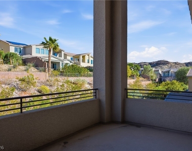 8 Vista Outlook Street - Photo Thumbnail 45