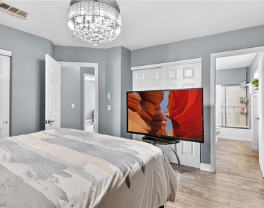 7520 Bowles Drive - Photo Thumbnail 8