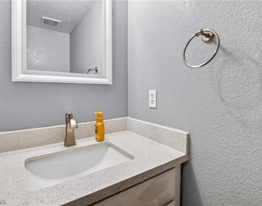 7520 Bowles Drive - Photo Thumbnail 16
