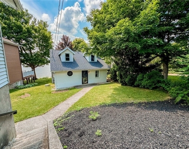 340 Poplar Beach - Photo Thumbnail 39