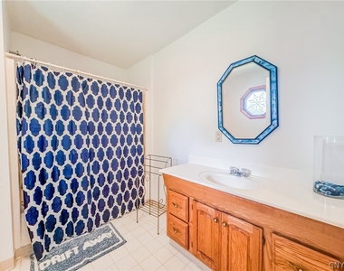 340 Poplar Beach - Photo Thumbnail 19