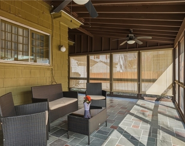 98 Sunnyside Drive - Photo Thumbnail 2