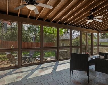 98 Sunnyside Drive - Photo Thumbnail 1