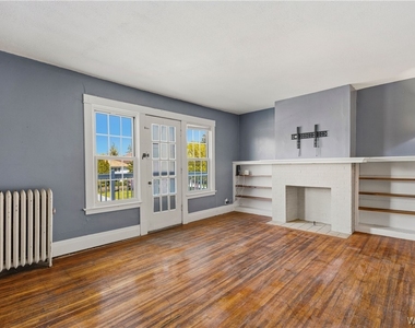 263 Minnesota Avenue - Photo Thumbnail 14