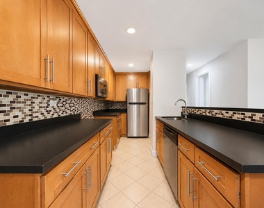 273 West 131st Street - Photo Thumbnail 4