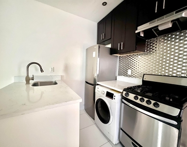 350 Manhattan Avenue - Photo Thumbnail 9