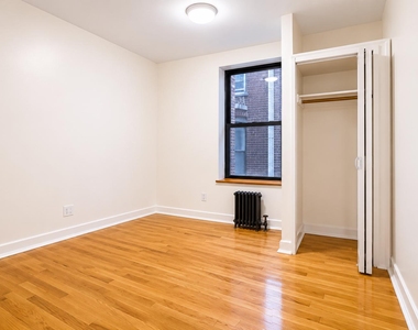 3135 Broadway - Photo Thumbnail 5