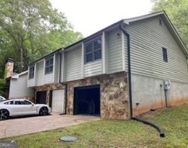 1117 Boss Hardy Road - Photo Thumbnail 2